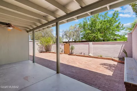105 E Cholla Shadows Dr, Tucson, AZ 85704 photo 24