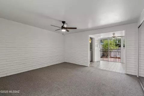 105 E Cholla Shadows Dr, Tucson, AZ 85704 photo 17
