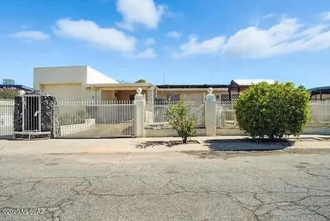 4733 S Camino Paso Doble, Tucson, AZ 85714