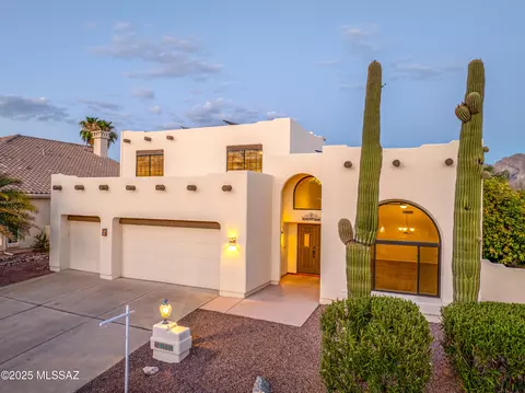 10830 N La Quinta Dr, Oro Valley, AZ 85737