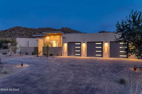 13870 N Dove Canyon Pass, Marana, AZ 85658