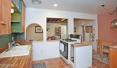3321 E 23rd St, Tucson, AZ 85713 photo 16