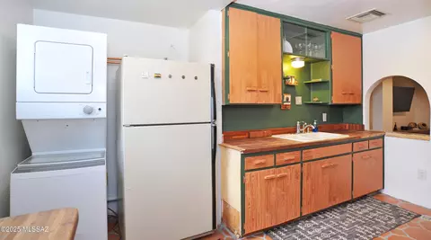 3321 E 23rd St, Tucson, AZ 85713 photo 17