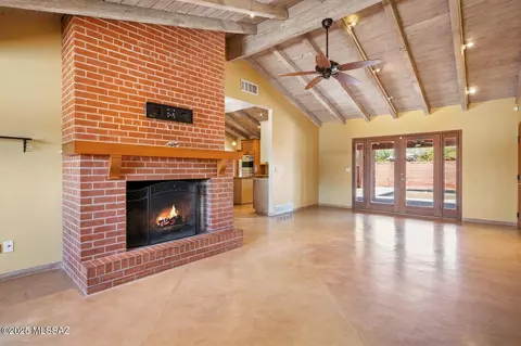 6341 E Brian Kent St, Tucson, AZ 85710