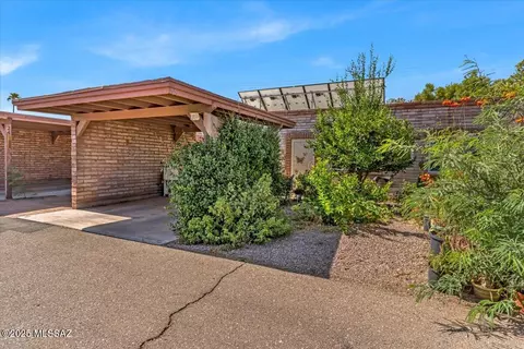 3960 E Flower St #25, Tucson, AZ 85712