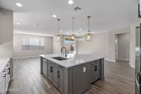 13853 E Red Oaks Dr, Vail, AZ 85641 photo 7