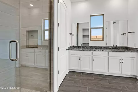 Bath - 14722 E Sands Ranch Rd, Vail, AZ 85641 photo 2 of 2