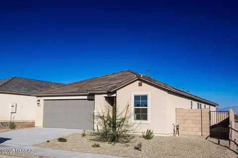 9571 E Wynalda Dr, Tucson, AZ 85747
