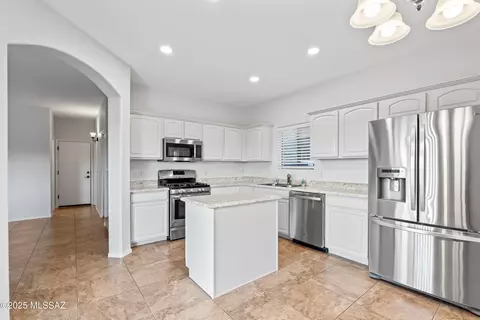10991 S Arrowhead Spring Dr, Vail, AZ 85641 photo 5