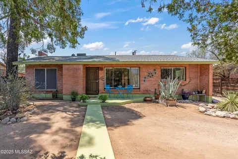 3342 E Seneca St, Tucson, AZ 85716