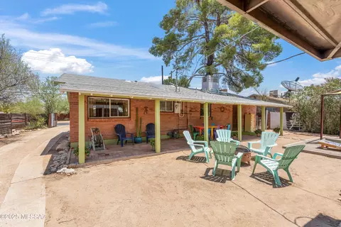 Exterior - 3342 E Seneca St, Tucson, AZ 85716 photo 4 of 11