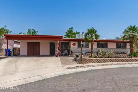9343 E Anne Pl, Tucson, AZ 85710