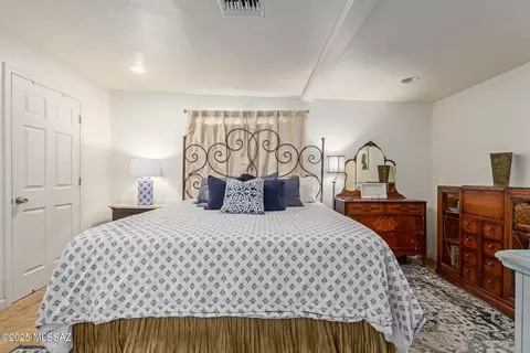 5642 E 23rd St, Tucson, AZ 85711 photo 12