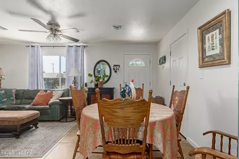 5642 E 23rd St, Tucson, AZ 85711 photo 5