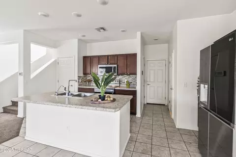 6550 E Brushback Loop, Tucson, AZ 85756 photo 12