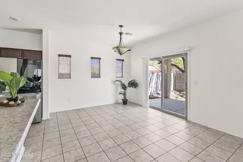 6550 E Brushback Loop, Tucson, AZ 85756 photo 11