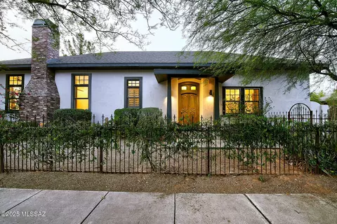 Exterior - 745 S 3rd Ave, Tucson, AZ 85701 photo 3 of 12