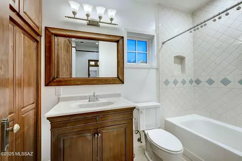 Bath - 745 S 3rd Ave, Tucson, AZ 85701 photo 4 of 4