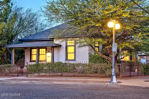 745 S 3rd Ave, Tucson, AZ 85701