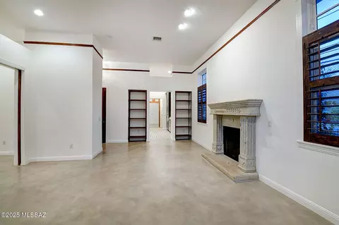 Living - 745 S 3rd Ave, Tucson, AZ 85701 photo 3 of 3