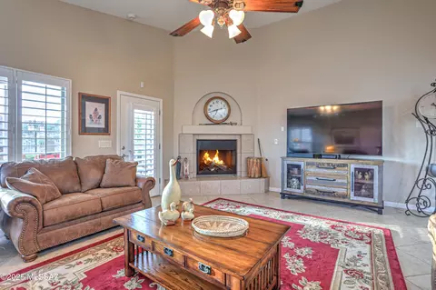 Living - 60850 Eagle Mountain Dr, Tucson, AZ 85739 photo 5 of 5