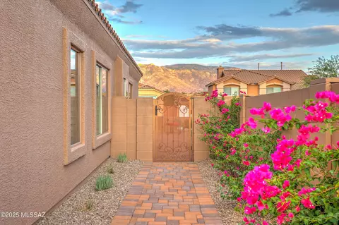 Exterior - 60850 Eagle Mountain Dr, Tucson, AZ 85739 photo 7 of 8