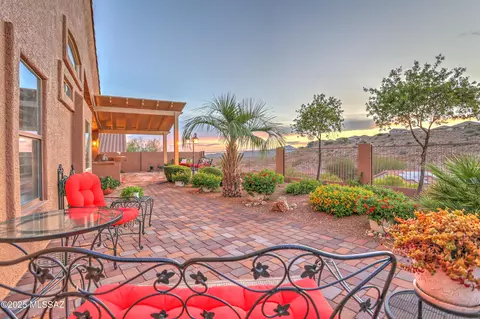 Exterior - 60850 Eagle Mountain Dr, Tucson, AZ 85739 photo 2 of 8