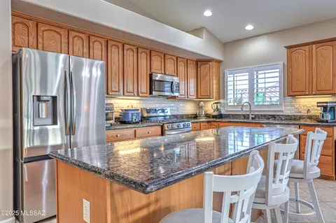 Kitchen - 60850 Eagle Mountain Dr, Tucson, AZ 85739 photo 1 of 4