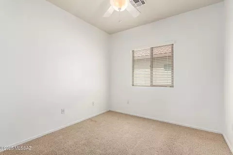 Bedroom - 20927 E Frontier Rd, Red Rock, AZ 85145 photo 6 of 11