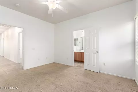 Bedroom - 20927 E Frontier Rd, Red Rock, AZ 85145 photo 3 of 11