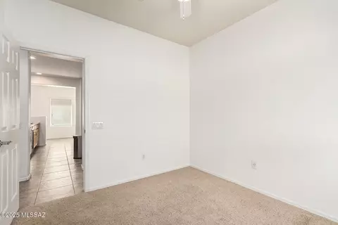 Bedroom - 20927 E Frontier Rd, Red Rock, AZ 85145 photo 8 of 11