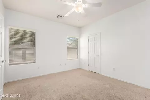 Bedroom - 20927 E Frontier Rd, Red Rock, AZ 85145 photo 2 of 11
