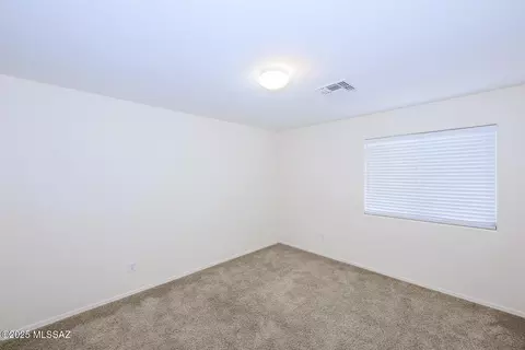Bedroom - 12985 E Buchman Canyon Dr, Vail, AZ 85641 photo 2 of 3