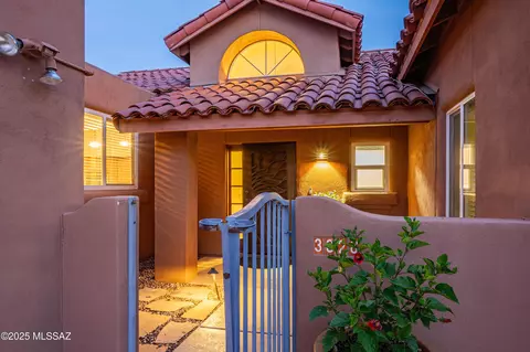 3028 N Palomino Park Loop, Tucson, AZ 85712
