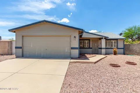 1725 W Haywood Pl, Tucson, AZ 85746