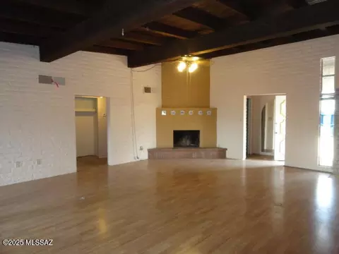 Living - 1033 E Irene Cir, Pearce, AZ 85625 photo 1 of 3