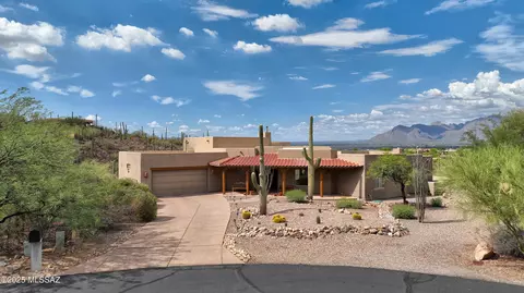 1594 N Desert Trumpet Ct, Tucson, AZ 85745