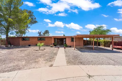 1524 S Turquoise Vis, Tucson, AZ 85710