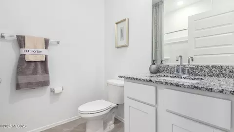 Bath - 9846 E Gray Hawk Dr, Tucson, AZ 85730 photo 3 of 5