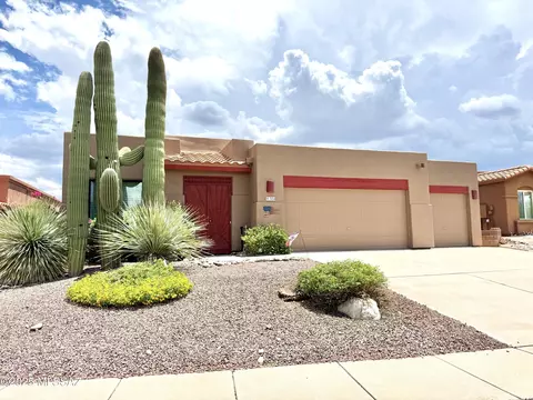 504 N Arcon Ct, Tucson, AZ 85748