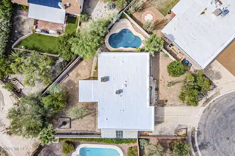 725 N Bamboo Ave, Tucson, AZ 85710