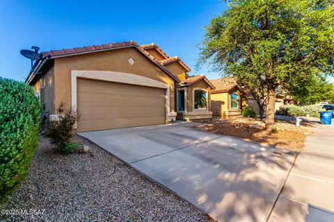 111 S Beyerville Pl, Sahuarita, AZ 85629