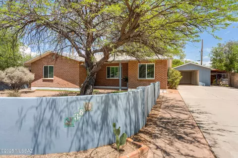 38 N Irving Ave, Tucson, AZ 85711
