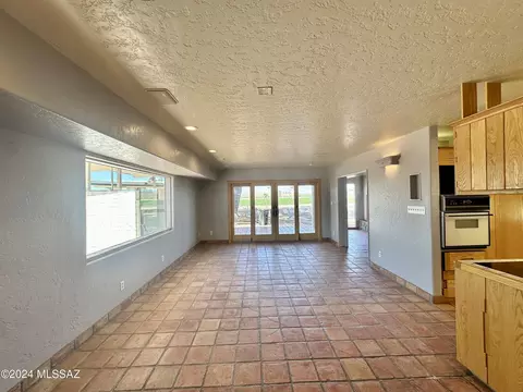 Living - 102 E 2nd St, Safford, AZ 85546 photo 5 of 5