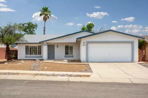 9620 E Baber Ln, Tucson, AZ 85747
