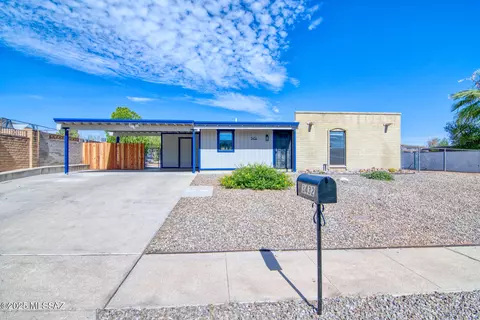 3432 S Nayasa Ave, Tucson, AZ 85730