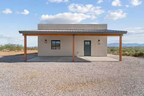 3709 E Wetstones Rd, Vail, AZ 85641