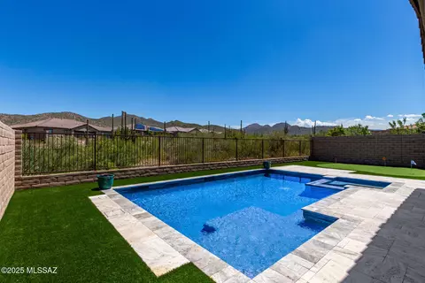6928 W Foothills Acacia Pl, Marana, AZ 85658