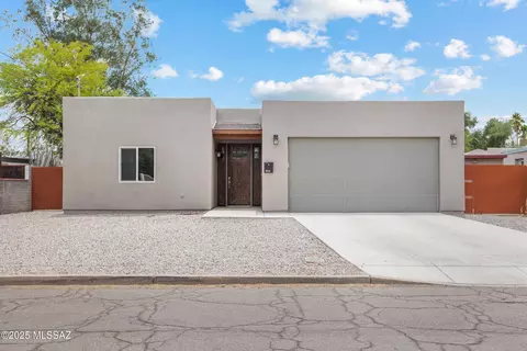 3304 Elida St, Tucson, AZ 85716
