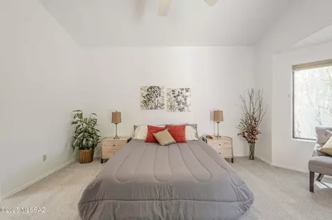 Bedroom - 9166 E Dawn Post Rd, Tucson, AZ 85749 photo 4 of 6